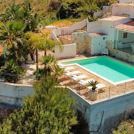 Oleandro Villa