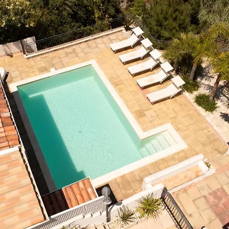 Oleandro Villa