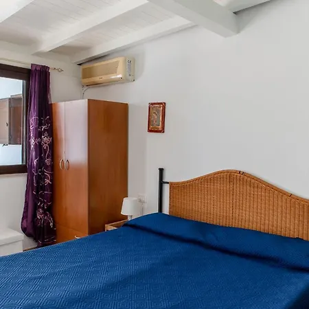 Oleandro Alcamo Marina