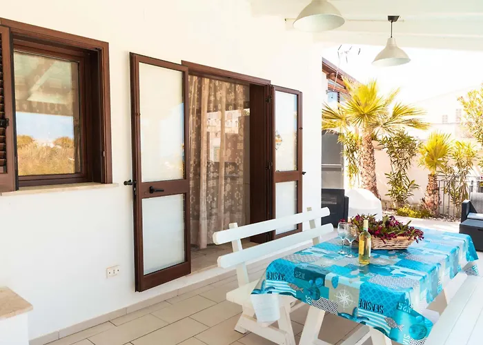 Oleandro 알카모 마리나