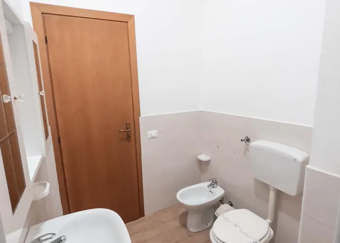 Oleandro * 阿尔卡莫马里纳